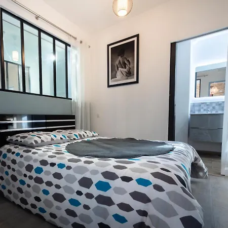 Le Vieux Laval Apartment Laval  Exterior photo