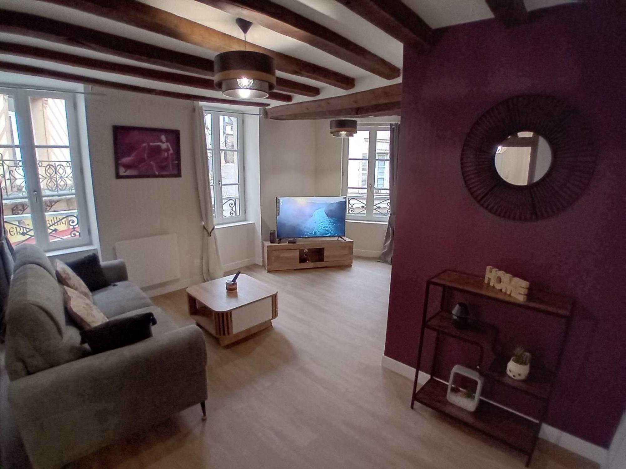 Apartment Le Vieux Laval *